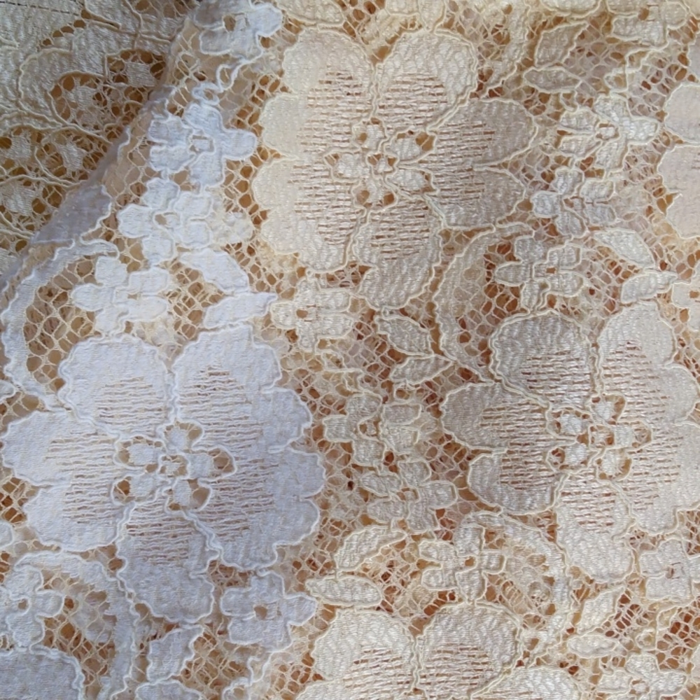 Lori Goldstein shear lace tank NWOT - Picture 2 of 5